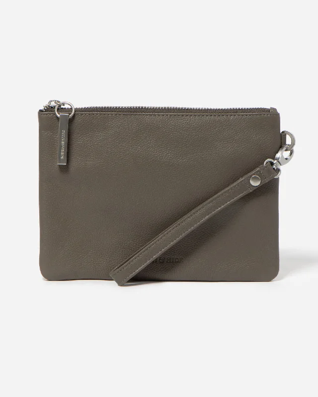 Special Discount Cassie Clutch