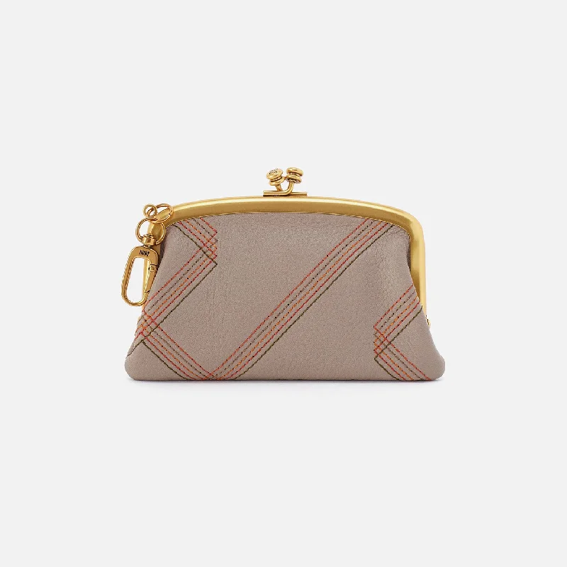 Discount Extravaganza Cheer Frame Pouch In Pebbled Leather - Taupe