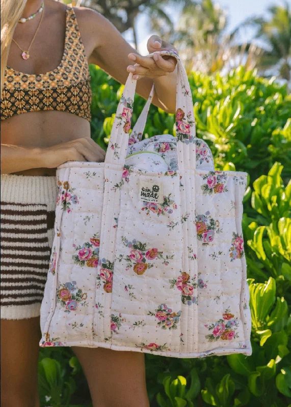 Weekend Discounts to Savor Chloe Zip Tote