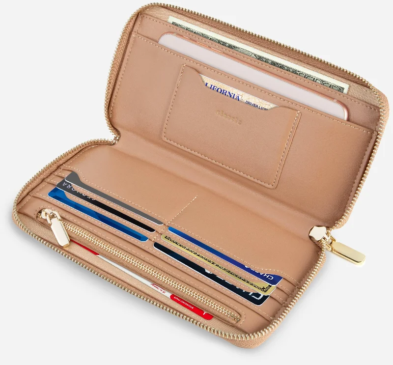 Final Clearance Classic Clutch