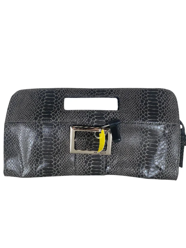Markdown Madness Clutch By Nine West, Size: Large