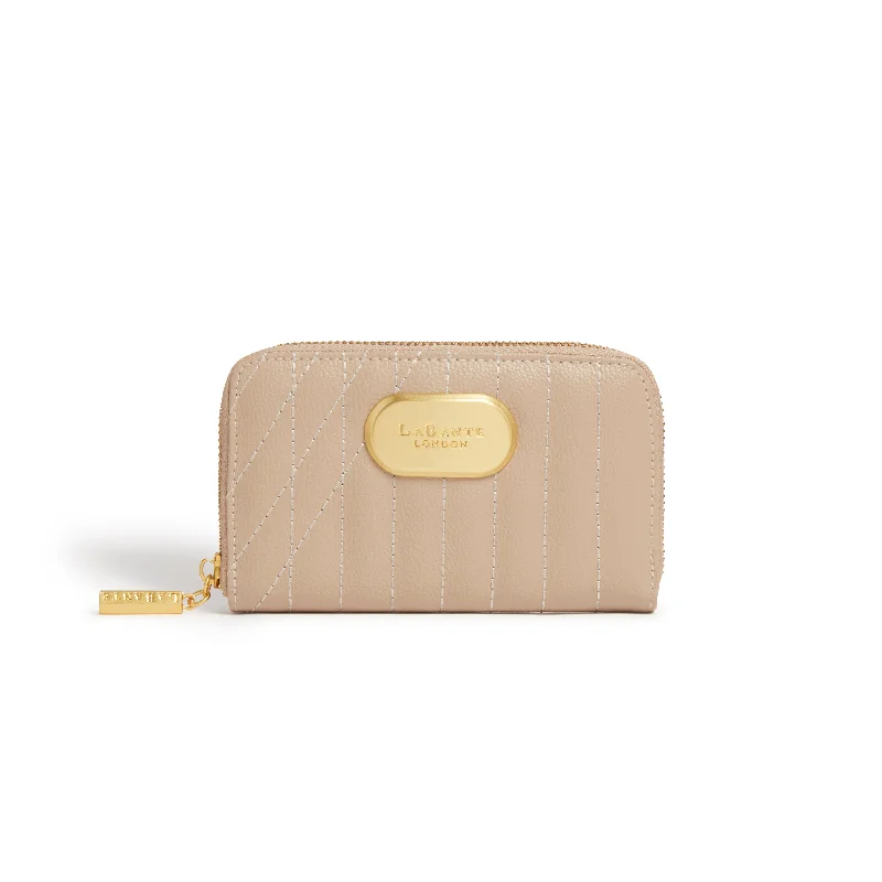 Weekend Special Kenia Wallet in Beige