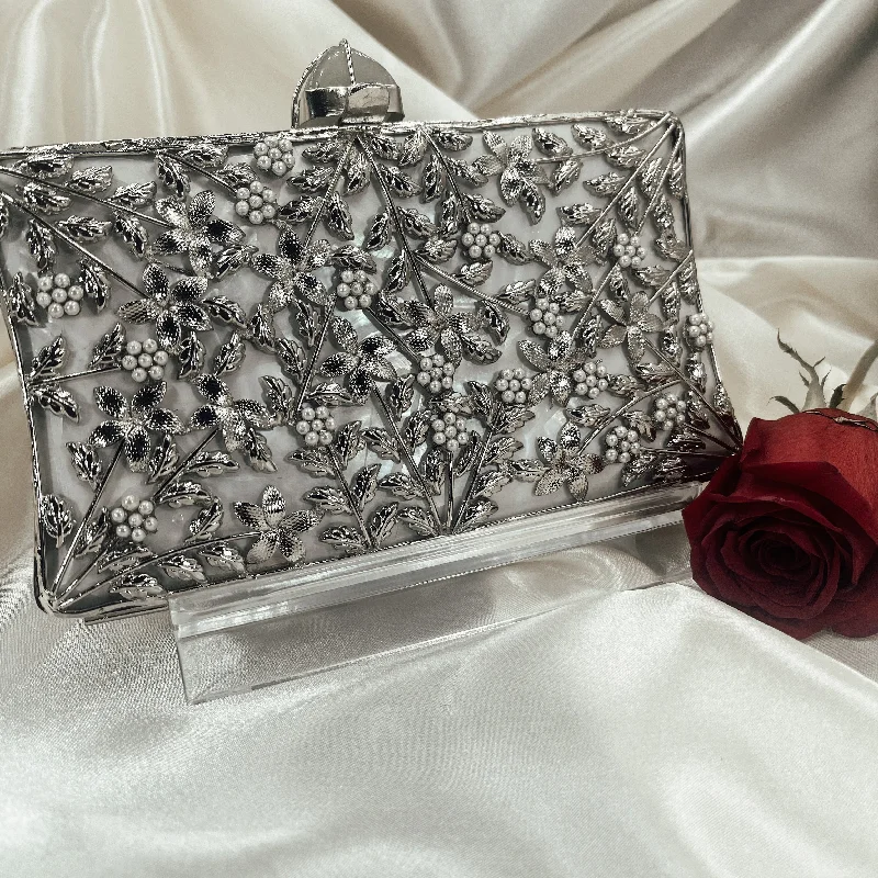 Limited Time Offer MAHARANI Clutch (Silver)