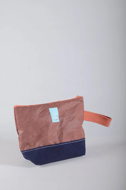 Orange Handle | Orange Zipper | Navy Bottom