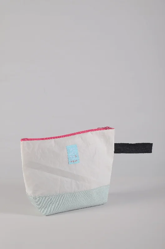 Black Handle | Coral Zipper | Seafoam Bottom
