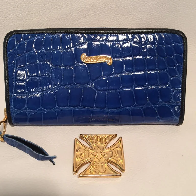 Deal of the Week Large Zipper Wallet in Cobalt Blue Crocodile Leather