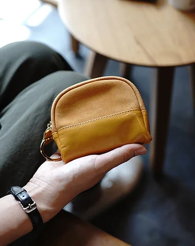 Factory Direct Sale Vintage Women Tan Leather Zip Coin Pouch with Keyring Coin Wallet Change Wallet For Women Factory Direct Sale Vintage Women Tan Leather Zip Coin Pouch with Keyring Coin Wallet Change Wallet For Women