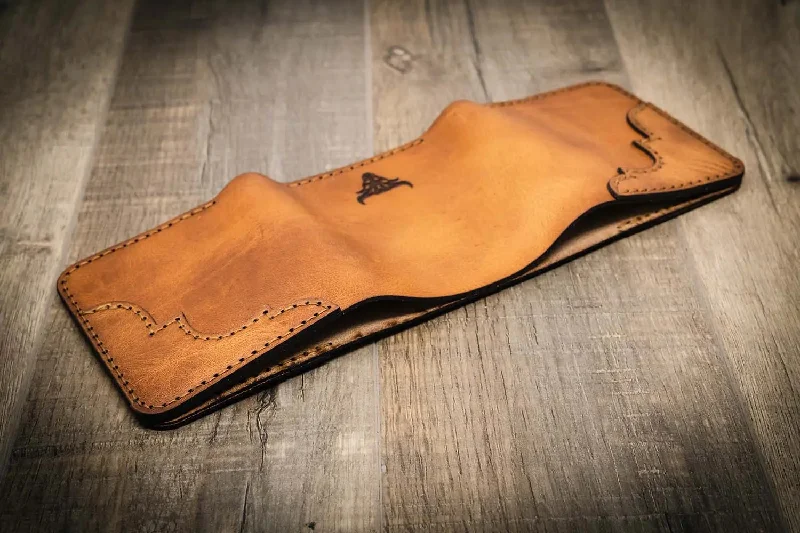 Price Cut Western Trifold Wallet