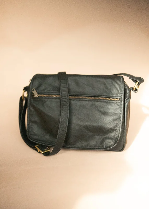 Great Deals Zeuss Satchel - Cowhide - Black